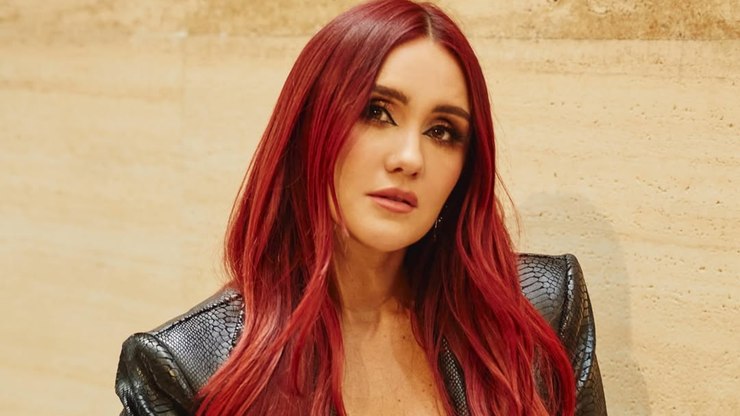 Dulce Maria comove fãs do "RBD" ao anunciar segunda gravidez