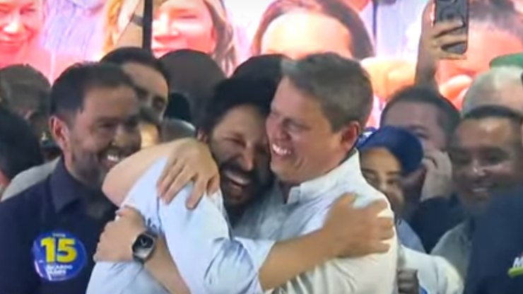 Nunes articula e Tarcísio sanciona lei contra mototáxi em SP