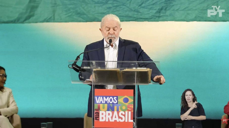 Lula durante discurso