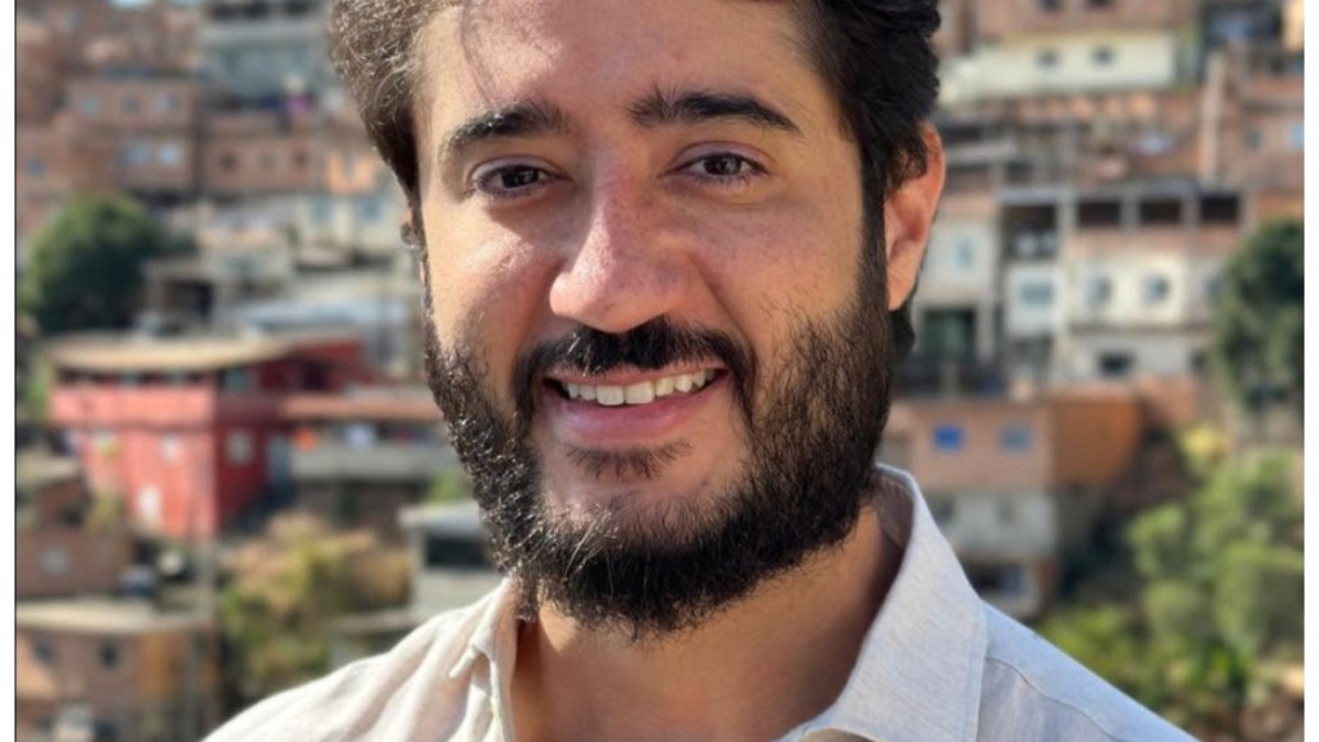 Gabriel Azevedo é profissional multifacetado e atua desde às salas de aulas a empreendendorismo Gabriel Azevedo é profissional multifacetado e atua desde às salas de aulas a empreendendorismo