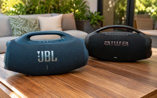 Aiwa Boombox Plus ou JBL Boombox 4: qual vale mais a pena?