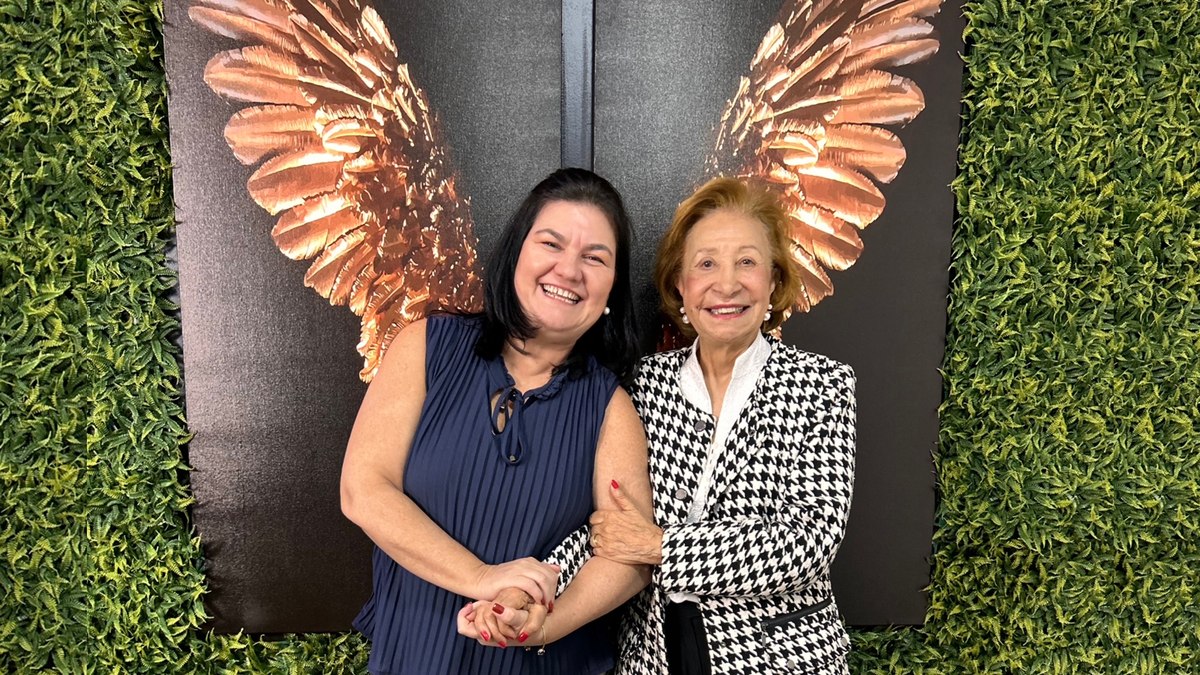 Tia Eunice e sua fé inabalável Tia Eunice e sua fé inabalável