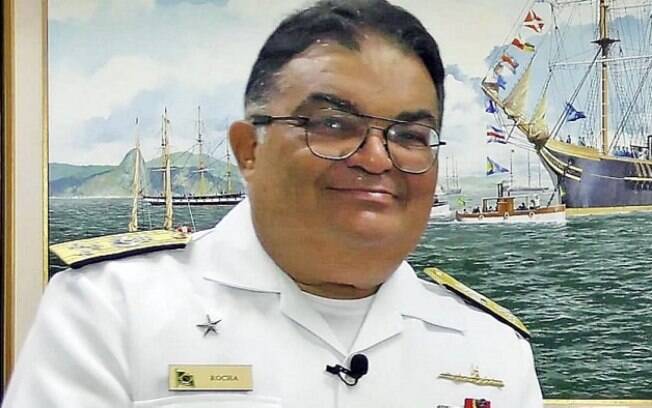 Flávio Augusto Viana Rocha, almirante da Marinha