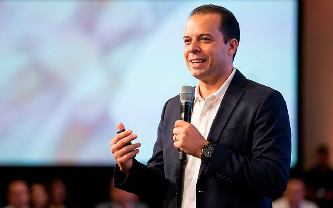 Oitavus cria sistema de vendas previsíveis para indústrias