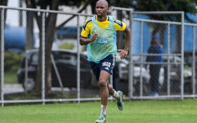 Waguininho será julgado e pode ficar até 12 jogos longe do Cruzeiro