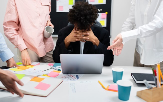 Escalas de trabalho influenciam saúde mental das equipes