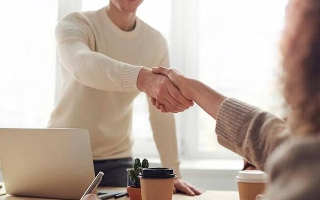 Veja como os orixás podem te ajudar com o trabalho Veja como os orixás podem te ajudar com o trabalho