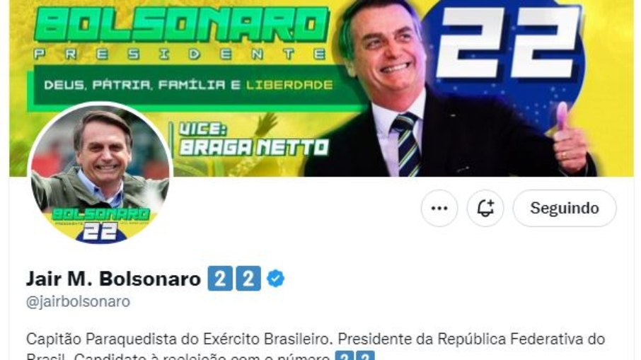 Jair Bolsonaro mantém cargo de presidente da República no Twitter após posse de Lula