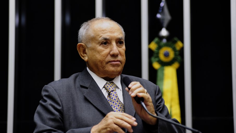 Siqueira Campos foi governador e criador do estado do Tocantins