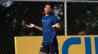 Cruzeiro encaminha empréstimo de zagueiro ao Vila Nova