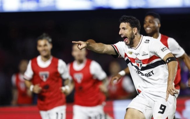 Calleri voltou a ser decisivo pelo São Paulo Calleri voltou a ser decisivo pelo São Paulo