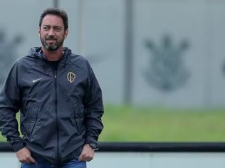 Duílio deixou o Corinthians no fim de 2023 Duílio deixou o Corinthians no fim de 2023