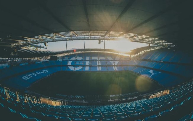 Khaldoon Al Mubarak, presidente do Manchester City Khaldoon Al Mubarak, presidente do Manchester City