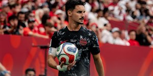 Gol "surpresa": Eustáquio marca e mantém sonho canadense na Copa