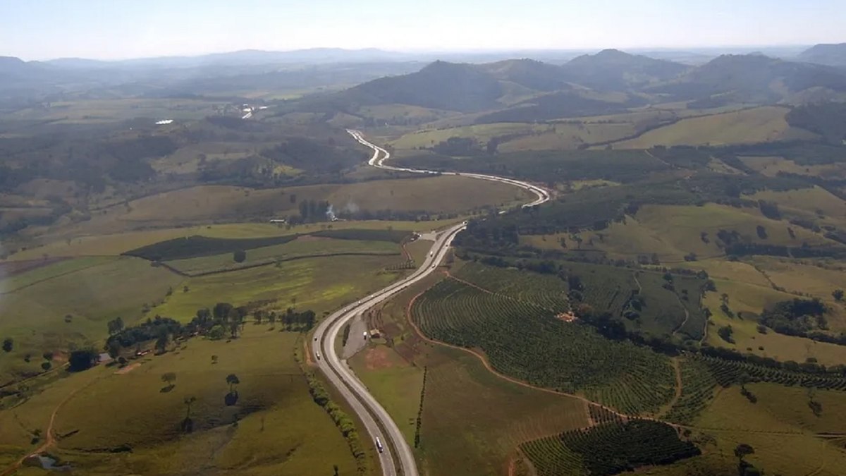 Dos 584 quilômetros, cerca de 300 cortam o Sul de Minas Dos 584 quilômetros, cerca de 300 cortam o Sul de Minas