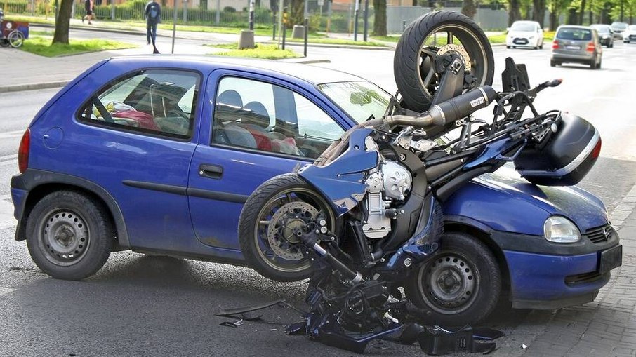Acidentes com moto crescem e maioria das vítimas tem entre 18 e 34 anos.