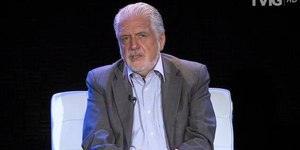 Jacques Wagner deixa liderança do governo no Senado