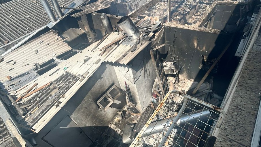 Vídeo: avião cai sobre restaurante e deixa três mortos no RS