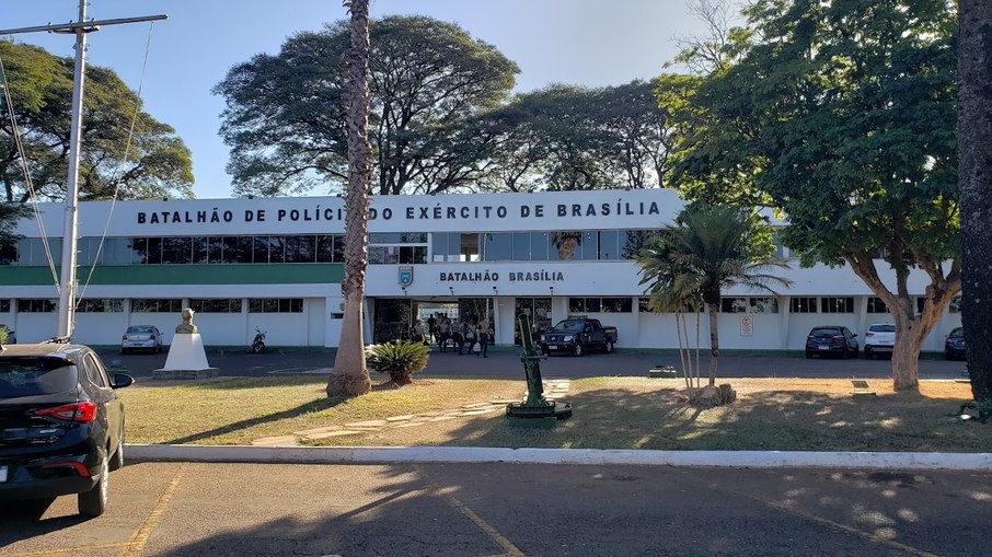 Batalhão de Polícia do Exército de Brasília, onde as oito armas deveriam estar.