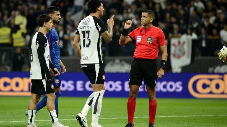 Ou%C3%A7a%20%C3%A1udio%20do%20VAR%20de%20Corinthians%20x%20Bragantino