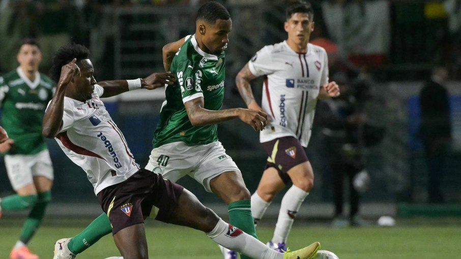 Allan foi fundamental na virada histórica do Palmeiras sobre a LDU