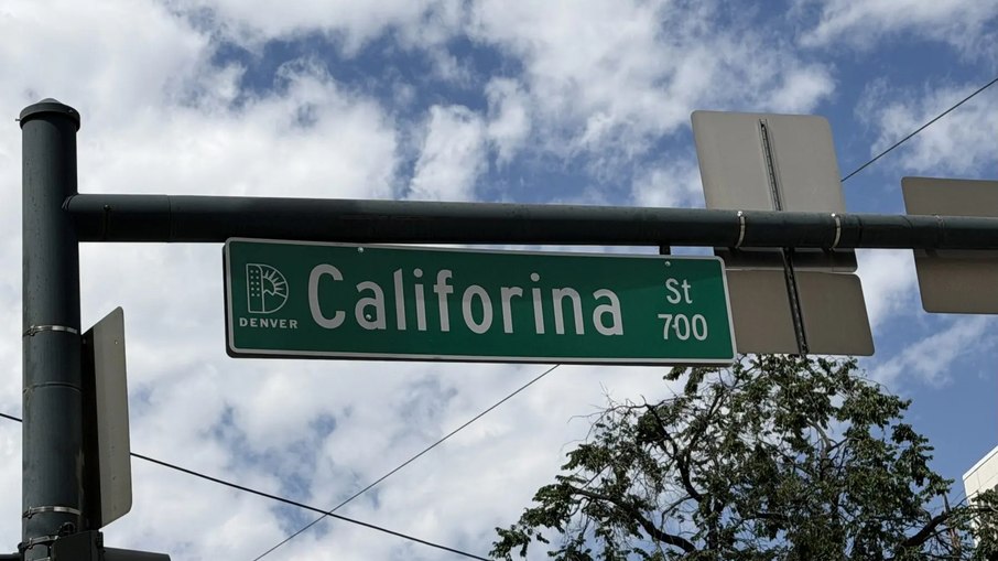 Rua muda de nome e chama atenção por falta de revisão Rua muda de nome e chama atenção por falta de revisão