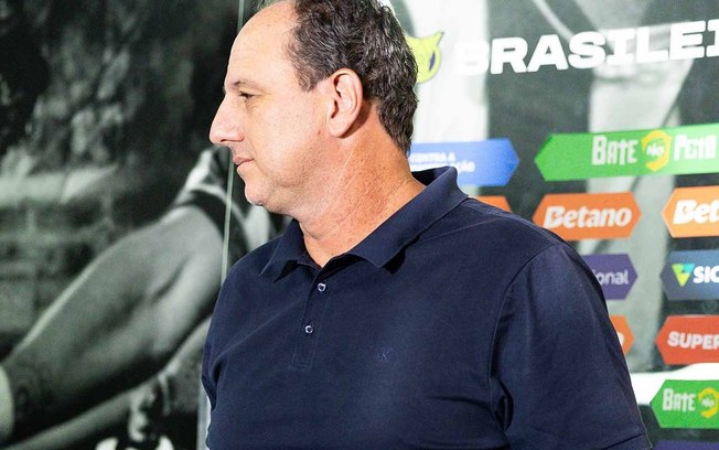 Willian José não foi relacionado para o jogo do Bahia com o São Paulo e Ceni analisou a situação