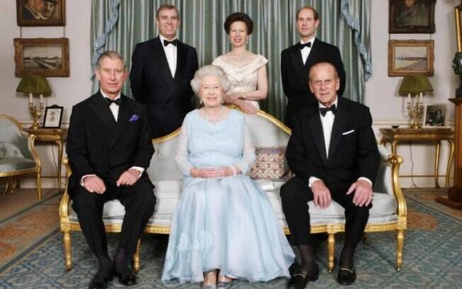 Rainha Elizabeth II, Príncipe Phillip e seus filhos