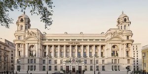 Quartel de guerra é transformado em luxuoso hotel em Londres