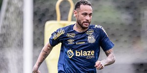 Neymar reestreia pelo Santos; relembre outras estreias do craque