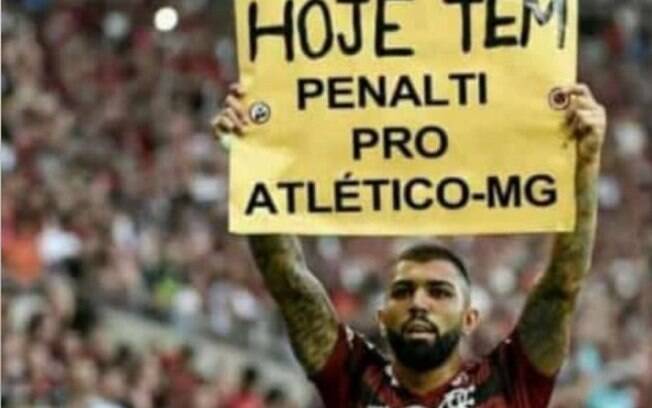 Pênalti a favor do Atlético-MG gera enxurrada de memes nas redes sociais