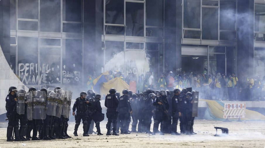 Militares das forças especiais do Exército queriam o caos para derrubar o governo eleito e manter Bolsonaro no poder