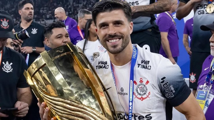 Mesmo com elenco "curto", Corinthians deve negociar atacante