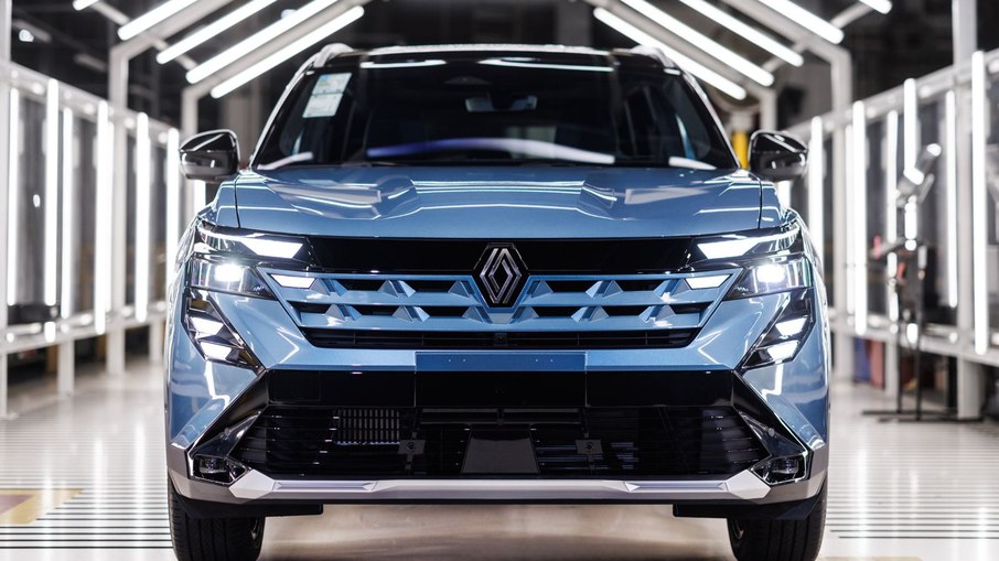 Renault inicia produção do SUV Boreal no Paraná