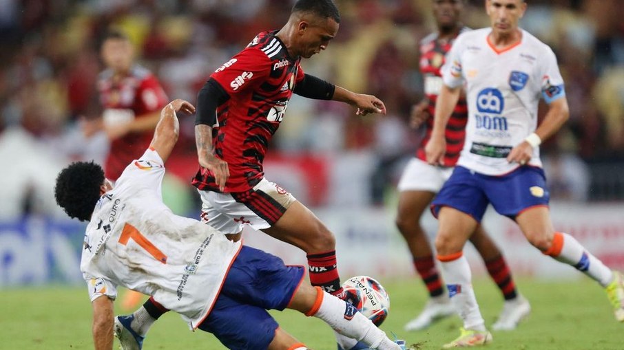 Wesley vem recebendo oportunidades no Rubro-Negro neste início de temporada Wesley vem recebendo oportunidades no Rubro-Negro neste início de temporada