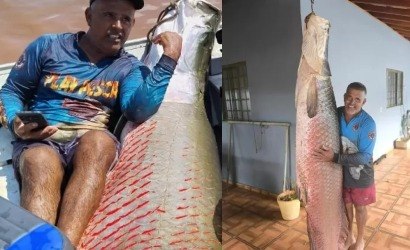 Pescador fisga pirarucu de 161 kg um dia após pescar outro de 133 kg