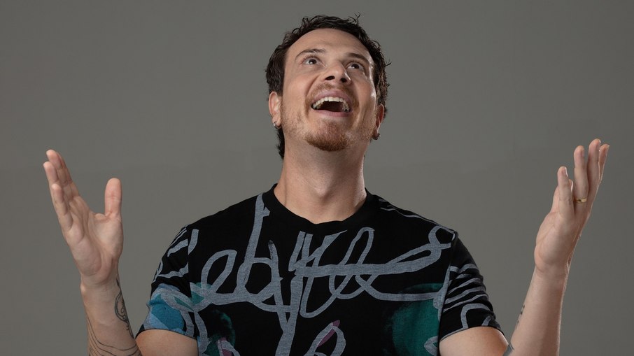 Fabiano Cambota apresenta novo show de stand-Up em Vinhedo Fabiano Cambota apresenta novo show de stand-Up em Vinhedo