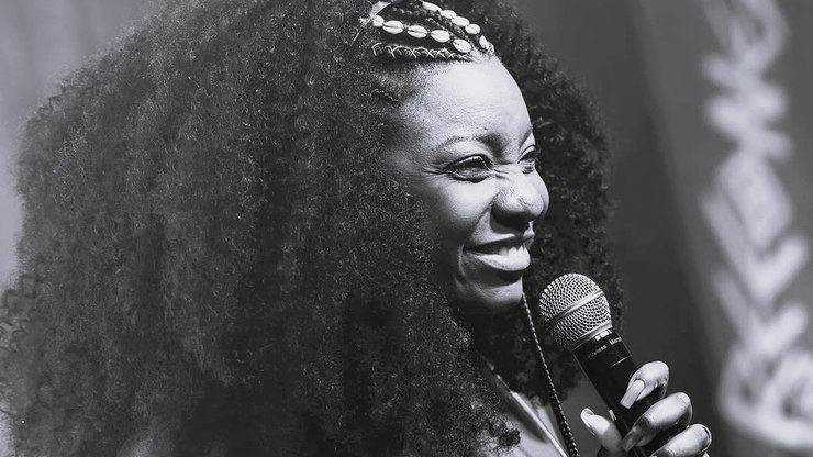 Morre a sambista Adriana Araújo, aos 49 anos