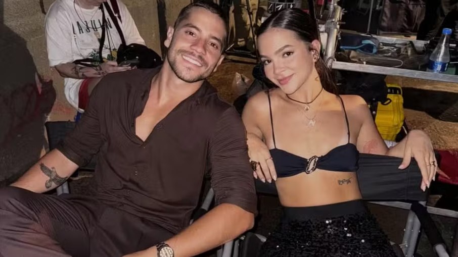 André Lamoglia e Mel Maia