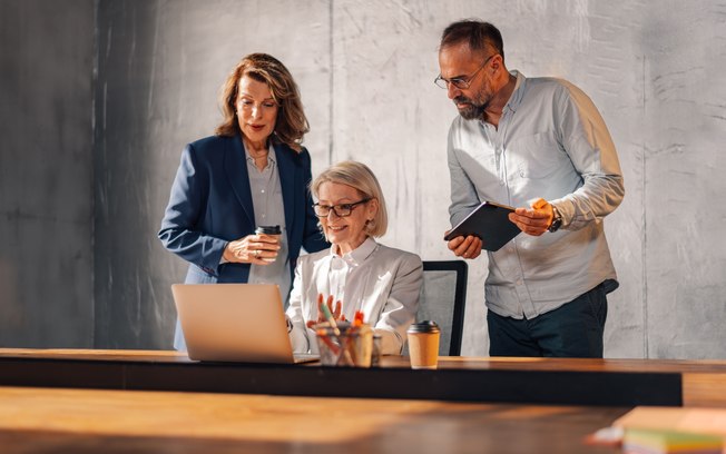 Empresas descobrem estratégia na retenção de Baby Boomers