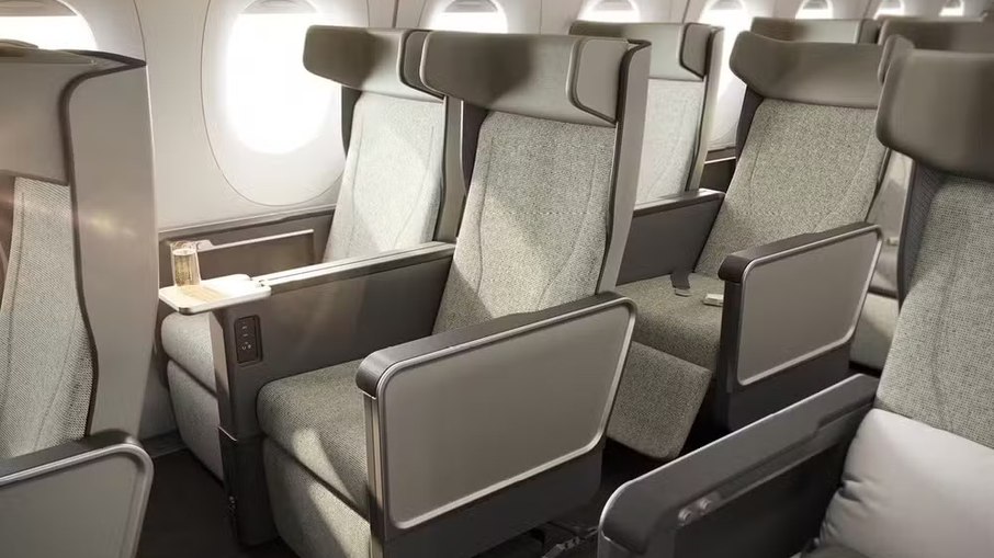 Classe econômica premium do avião do projeto Sunrise 
