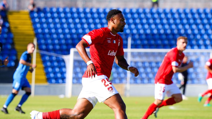 Ex-Santos celebra classificação histórica de equipe na Conference