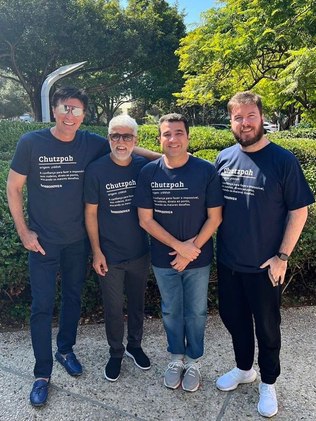 Da esquerda para a direita%3A Janguiê Diniz%2C presidente do Instituto Êxito de Empreendedorismo%3B pastor Claudio Duarte%3B João Kepler%2C CEO da Bossanova Investimentos%2C%3B Thiago Nigro%2C fundador do O Primo Rico.
