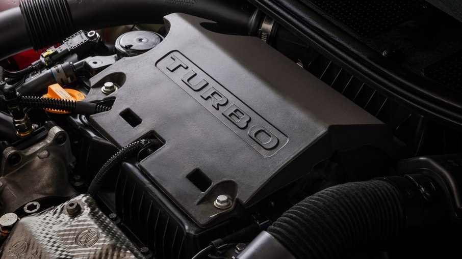 Motor 1.0 turbo T200 do Avenger foi calibrado para entregar 116 cv e 20,4 kgfm.