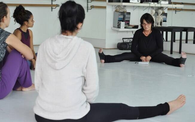 Flavia com os alunos no workshop
