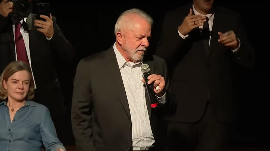 Presidente eleito, Luiz Inácio Lula da Silva (PT), em discurso no Centro Cultural Banco do Brasil, em Brasília