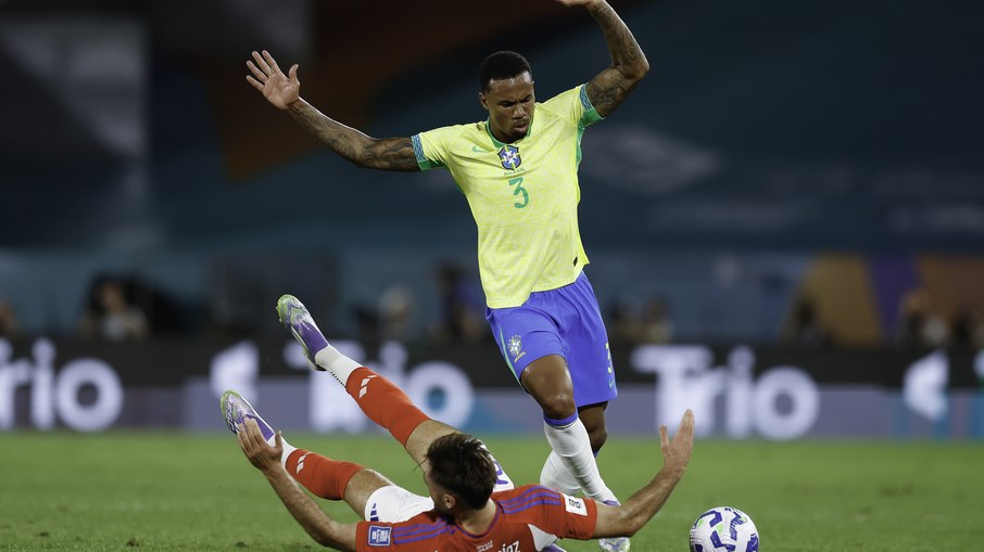 Gabriel Magalhães contra o Chile