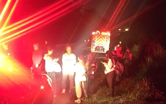 Operação de resgate envolveu o Corpo de Bombeiros, Samu e Polícia Rodoviária Federal Operação de resgate envolveu o Corpo de Bombeiros, Samu e Polícia Rodoviária Federal