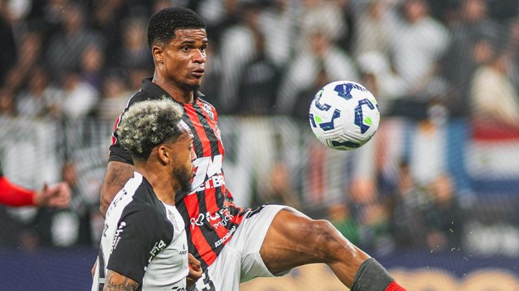 Vitória x Corinthians: saiba onde assistir ao jogo de hoje, 25/10