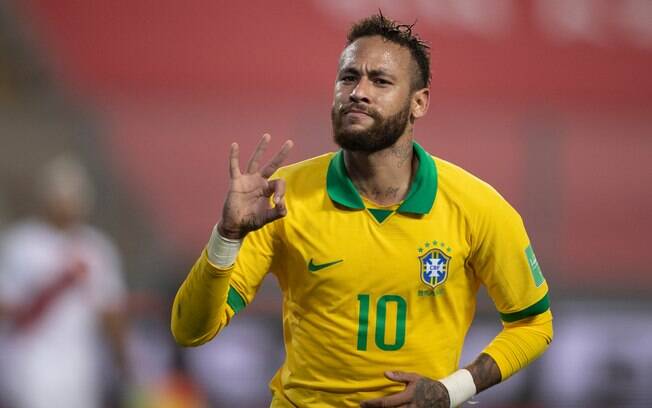 Neymar marcou três gols na vitória do Brasil, transmitida pela TV Brasil